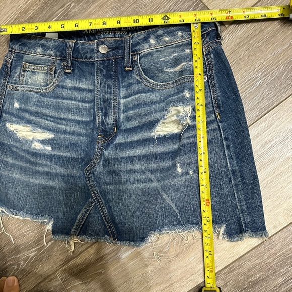 🛍️ Cute destroyed Jean skirt - Picture 5 of 5
